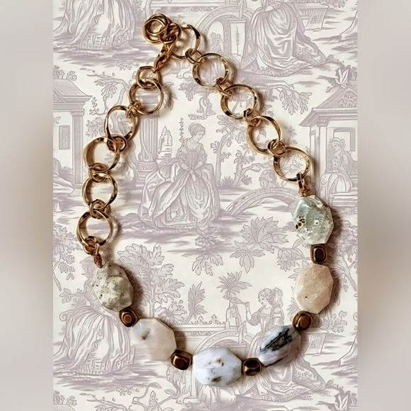 Natural Large Peruvian Pink Opal In Gold Plated Necklace - Picture 1 of 9